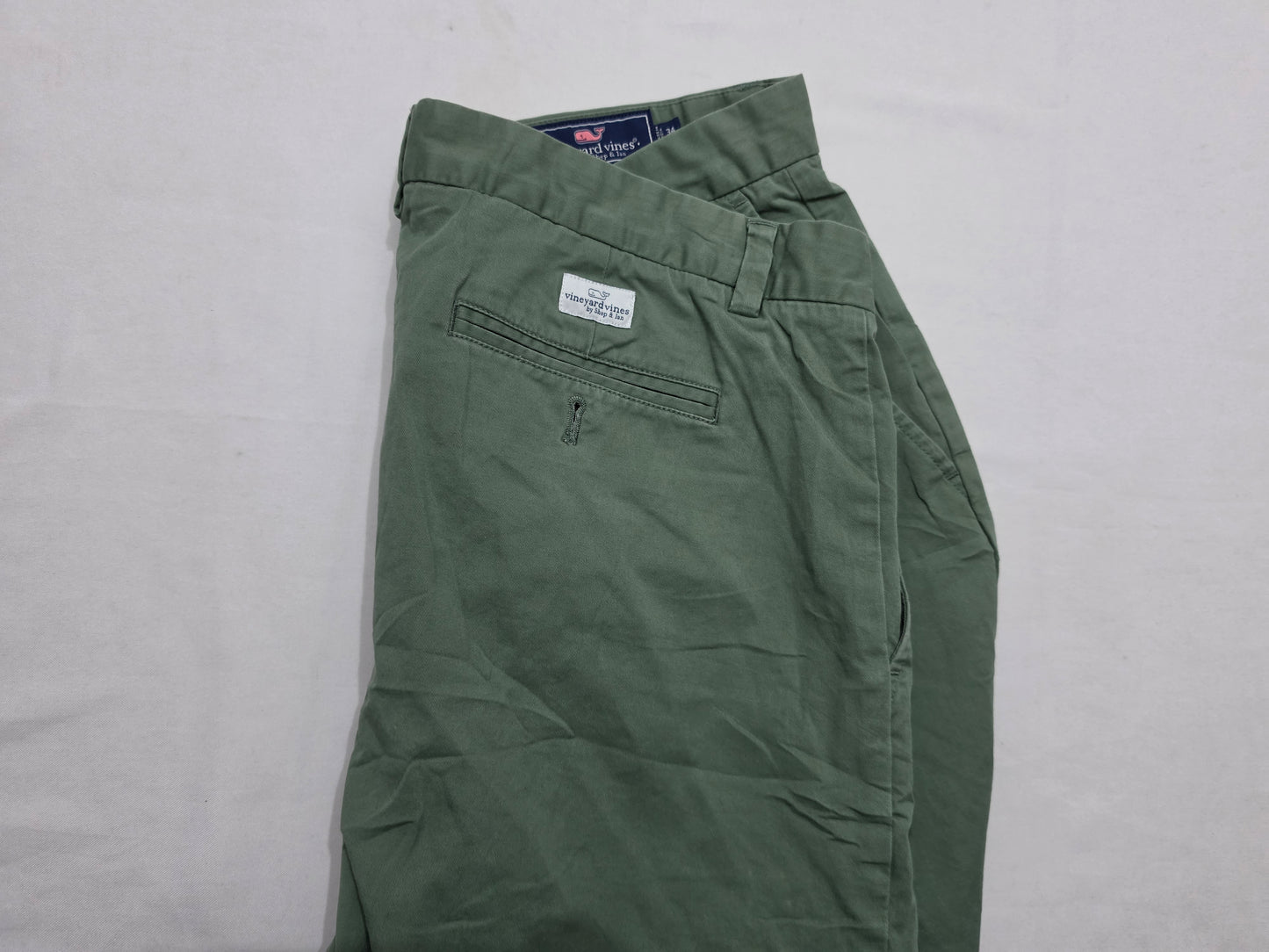 Bermuda Vineyard Vines Talla 34 Verde