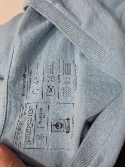 Playera Manga Larga Patagonia Chico S Regular Fit Azul Claro