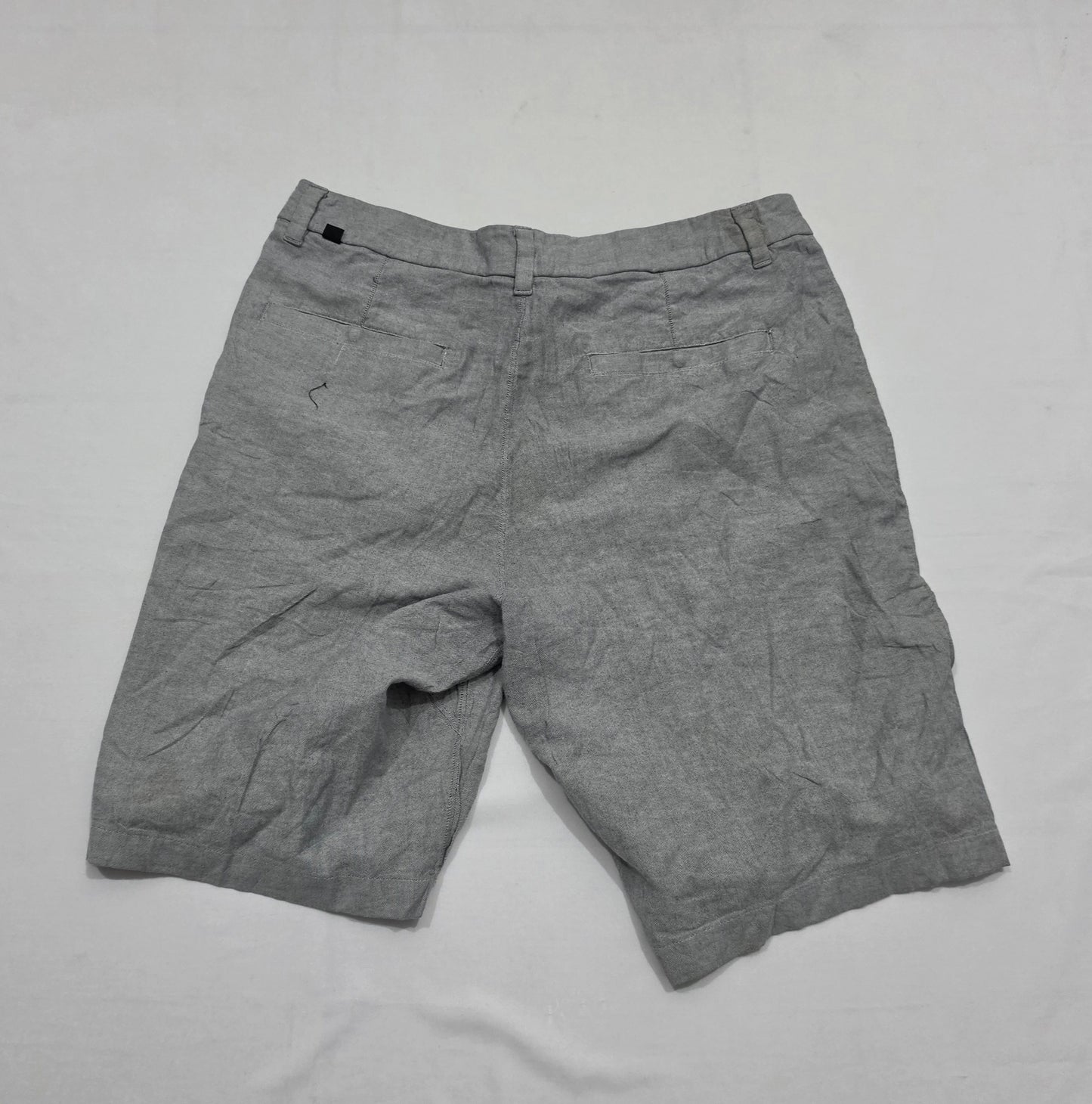 Bermuda Lululemon Talla 32 Gris