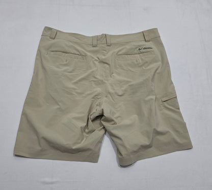 Bermuda Columbia Talla 40 Beige