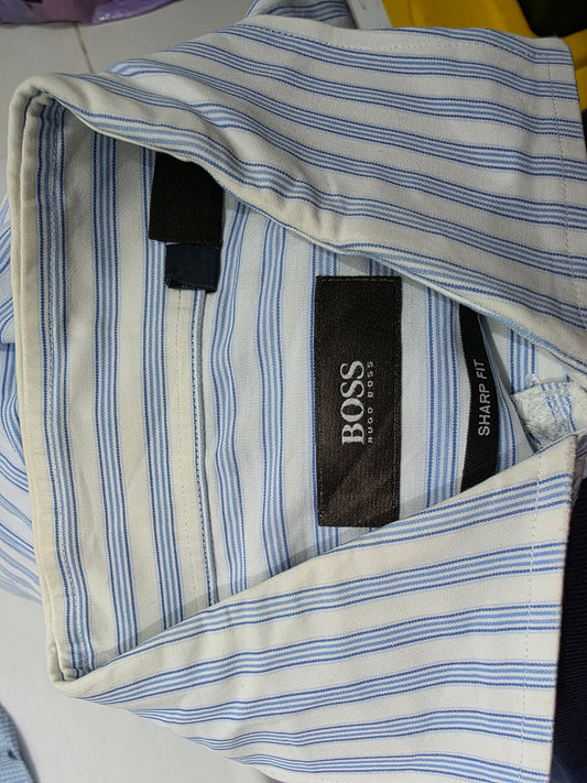 Camisa Boss Mediana Sharp Fit Azul Lineas (Usado)