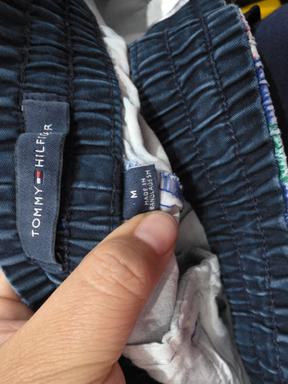 Bermuda Tommy Hilfiger Mediana M Azul Flores (Usado)