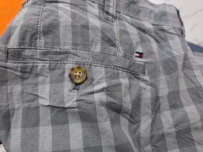 Bermuda Tommy Hilfiger Talla 38 Gris Cuadro