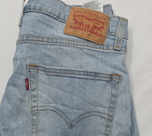Pantalon Slimfit Levis 502 31x32 Azul Claro (Usado)