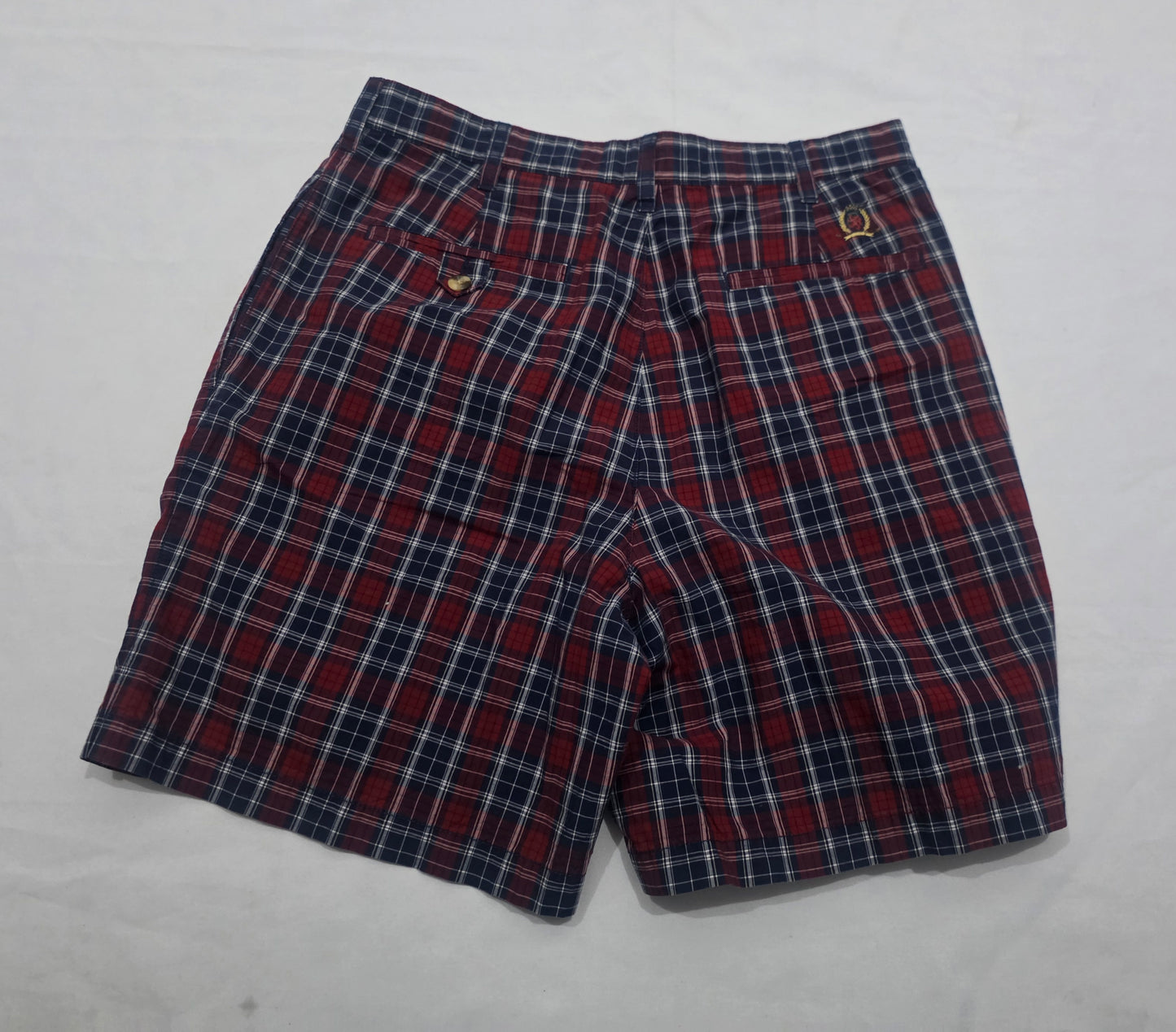 Bermuda Tommy Hilfiger Talla 32 Cuadro Vino (Usado)