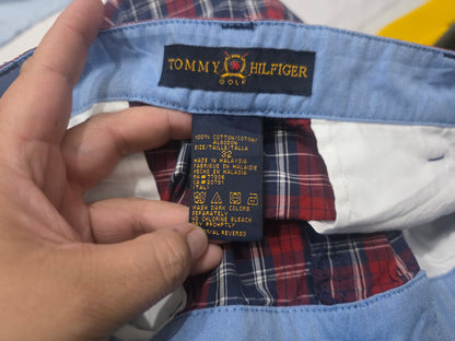 Bermuda Tommy Hilfiger Talla 32 Cuadro Vino (Usado)