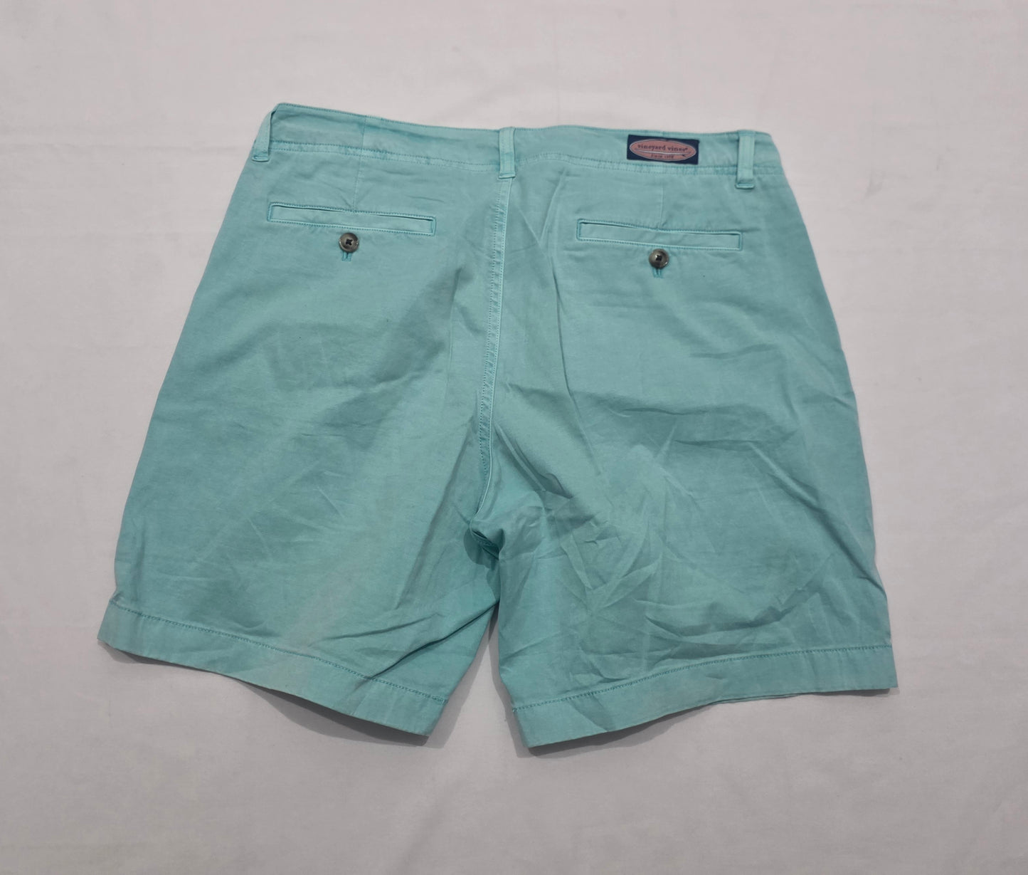 Bermuda Vineyard Vines Talla 33 Verde Deslavado (Usado)