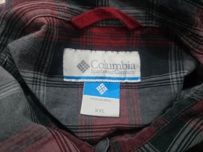 Camisa Columbia 2xl Cuadro Negro Y Rojo (Usado)
