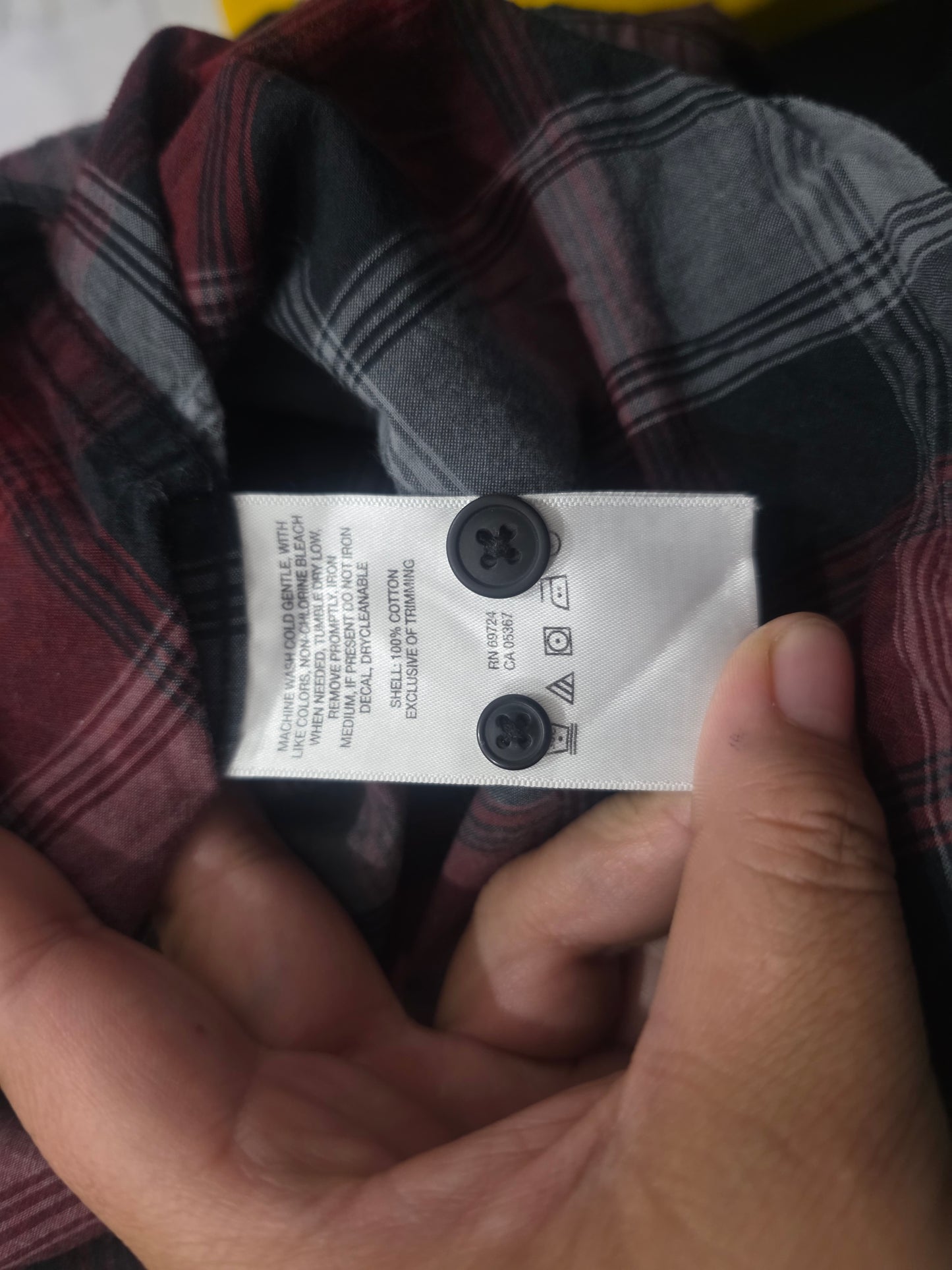 Camisa Columbia 2xl Cuadro Negro Y Rojo (Usado)