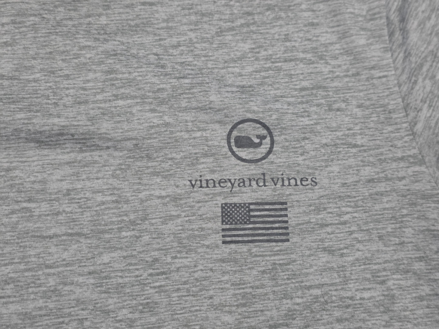 Playera Vineyard Vines Chico S Gris Performance (Usado)