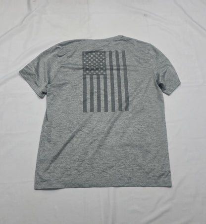 Playera Vineyard Vines Chico S Gris Performance (Usado)