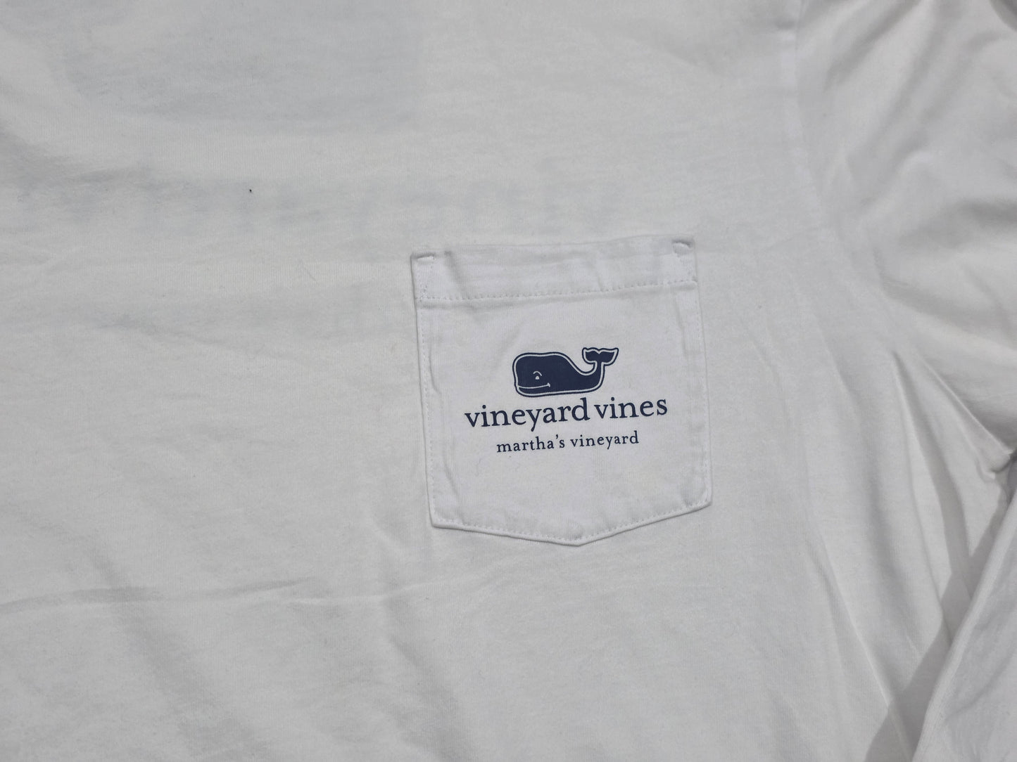 Playera Vineyard Vines Mediana Manga Larga Blanca (Usado)