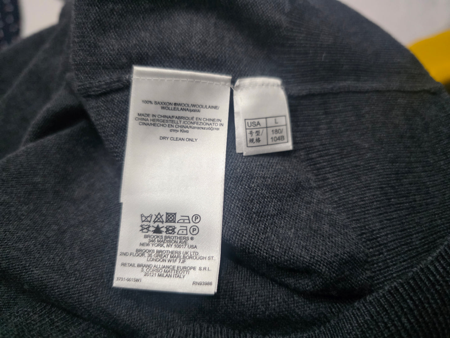 Sueter Brooks Brothers Grande L Gris Cuello V (Usado)