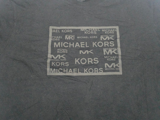 Playera Michael Kors Xgrande Xl Negro Letras (Usado)