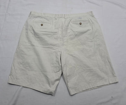 Bermuda Vineyard Vines Talla 42 Blanco (Usado)