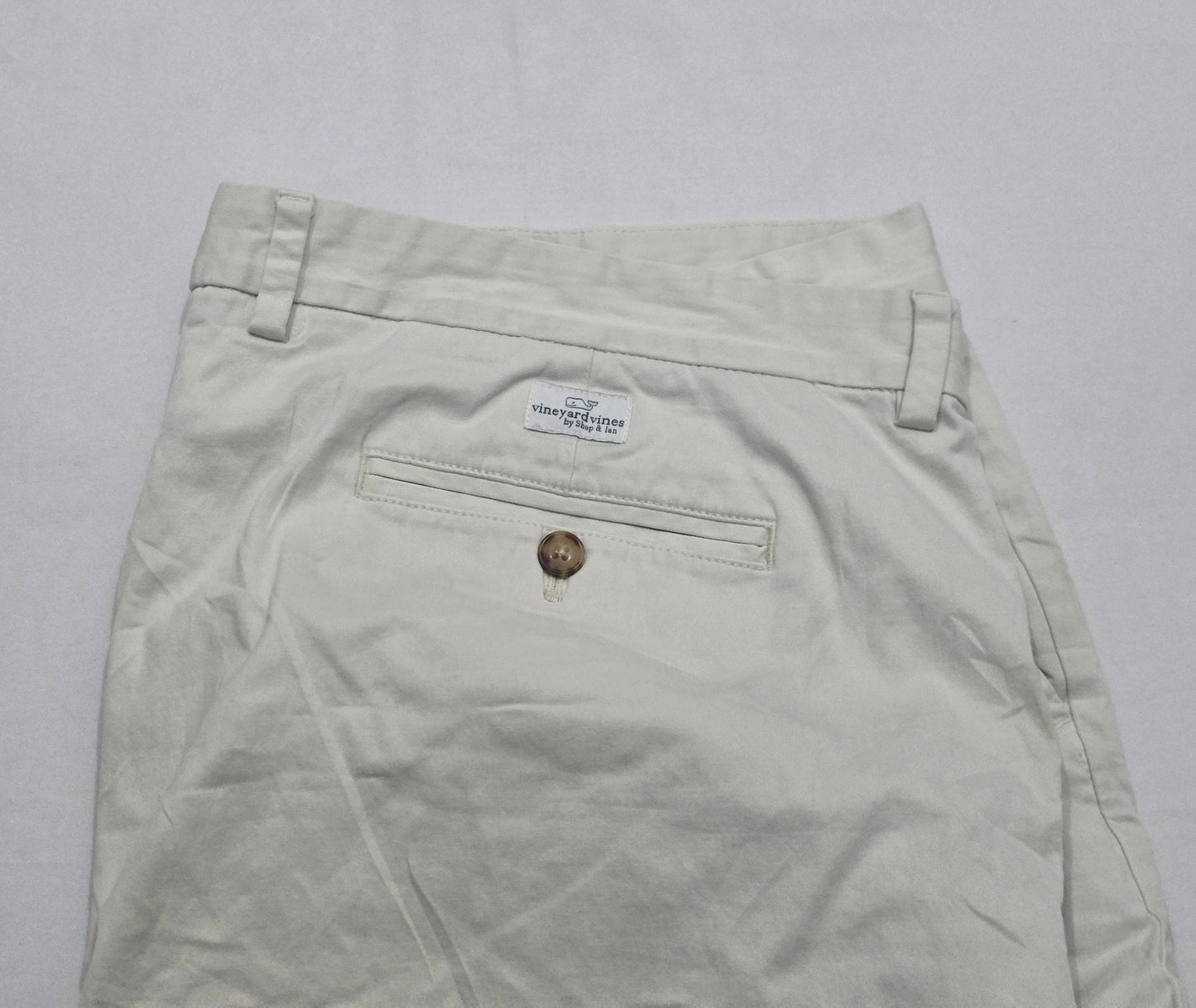 Bermuda Vineyard Vines Talla 42 Blanco (Usado)