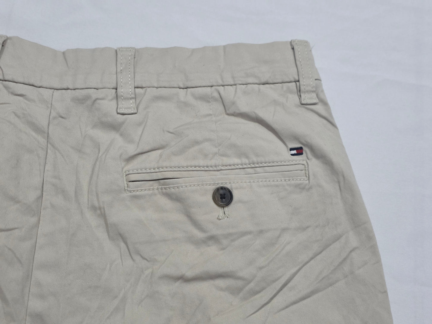Bermuda Tommy Hilfiger Talla 32 Cafe Claro