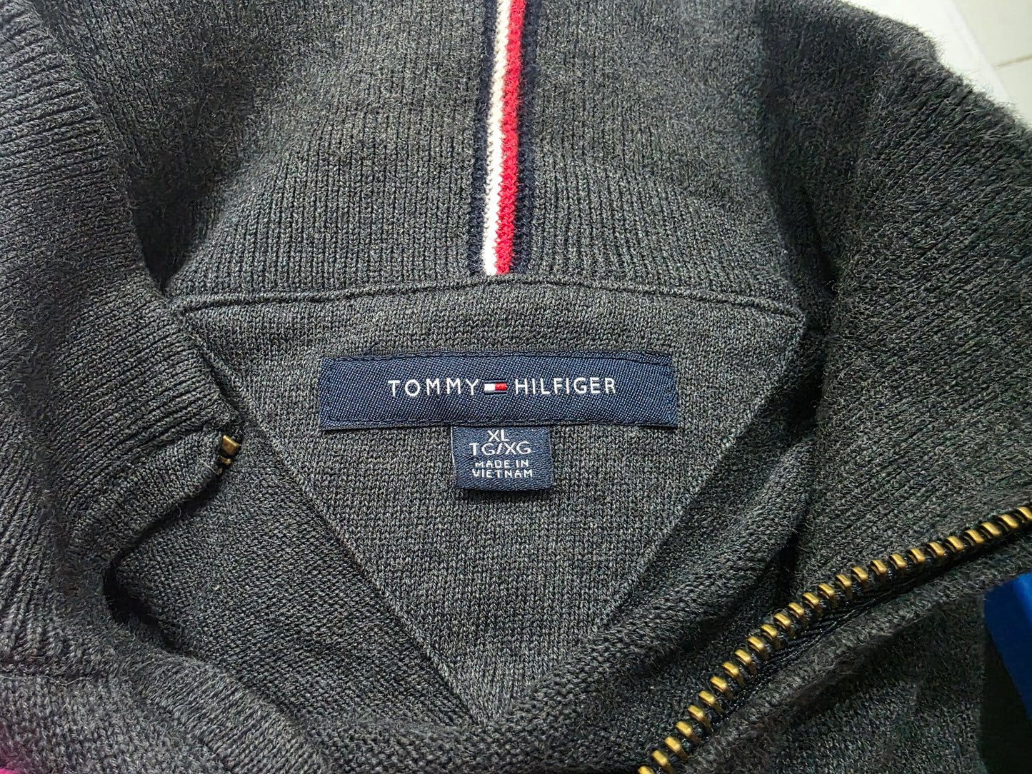 Sueter Cierre Corto Tommy Hilfiger Xgrande Xl Gris Oscuro