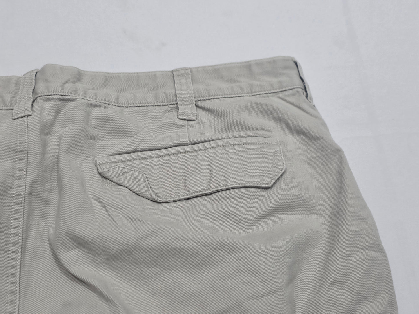 Bermuda Cargo Tommy Hilfiger Talla 40 Caqui