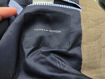 Saco Tommy Hilfiger 42l Café Lana Stretch (Usado)