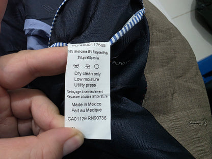 Saco Tommy Hilfiger 42l Café Lana Stretch (Usado)