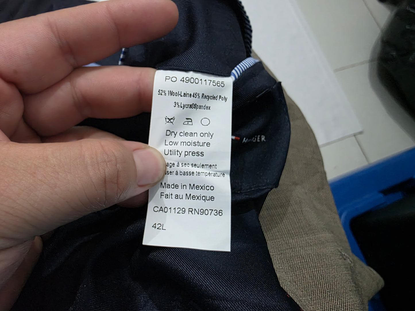 Saco Tommy Hilfiger 42l Café Lana Stretch (Usado)