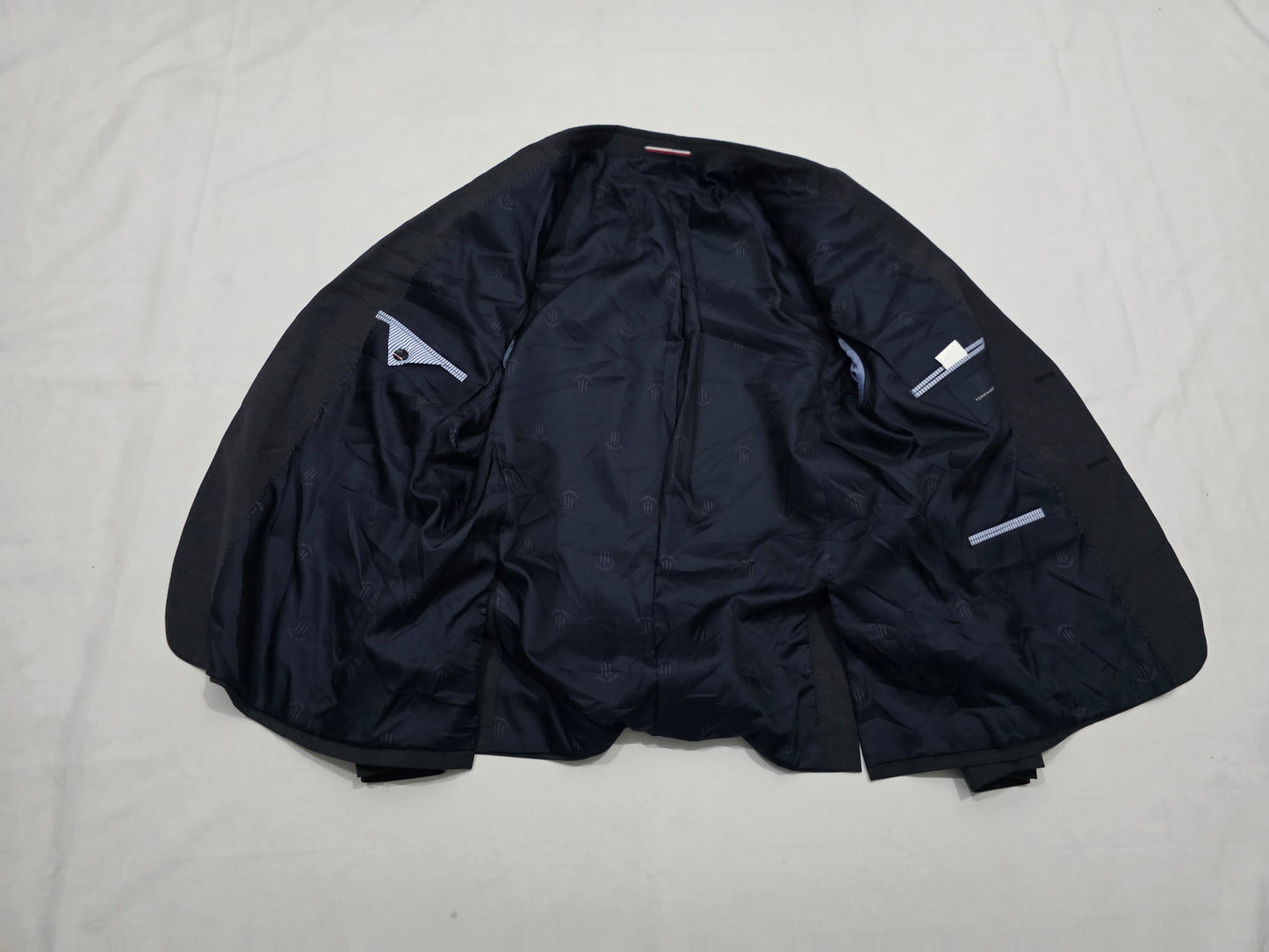 Saco Tommy Hilfiger 42s Gris Oscuro (Usado)