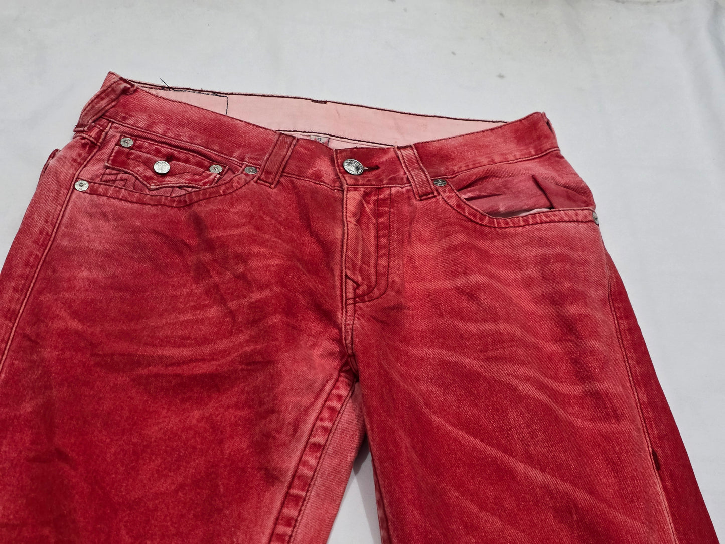 Pantalon Recto Pana True Religion 33 Rojo (Usado)