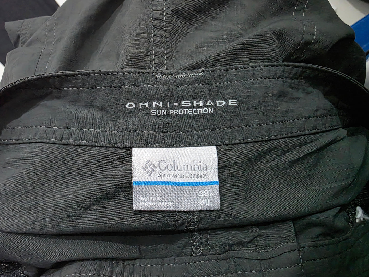 Pantalon Convertible Omni Shade Columbia 38 Verde (Usado)