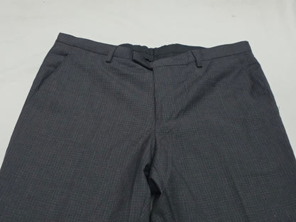 Pantalon Hugo Boss 40r Gris Cuadros (Usado)