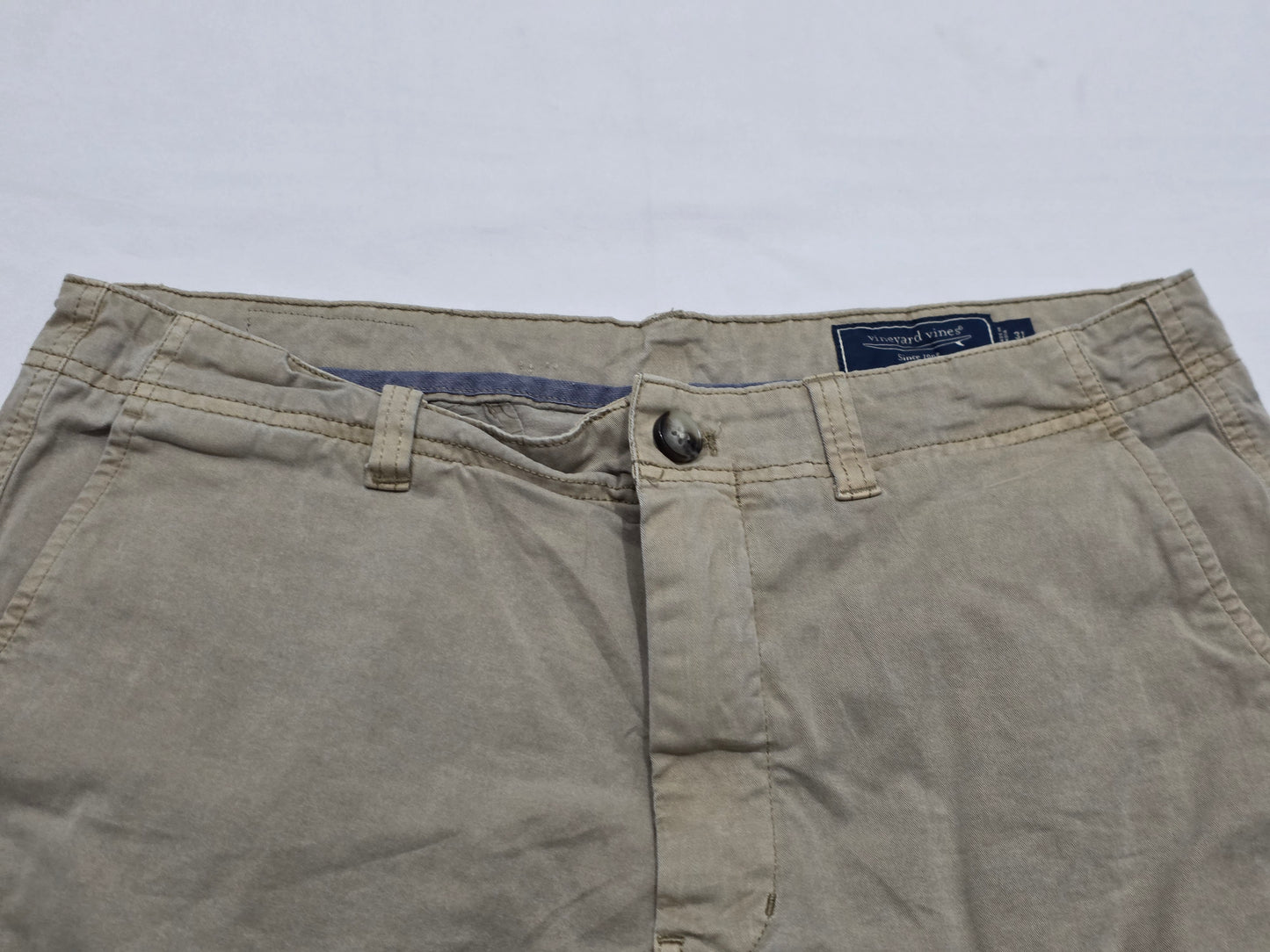 Bermuda Vineyard Vines Talla 31 Cafe (Usado)