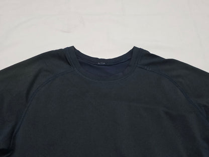 Playera Lululemon Chica S Gris Oscuro (Usado)