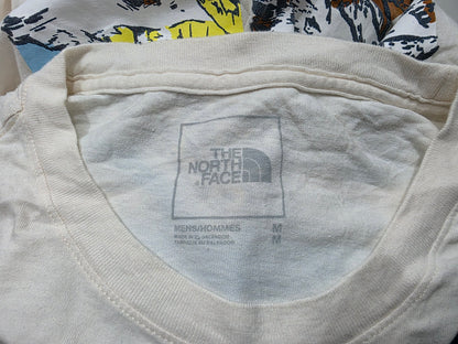 Playera The North Face Mediana M Beige (Usado)