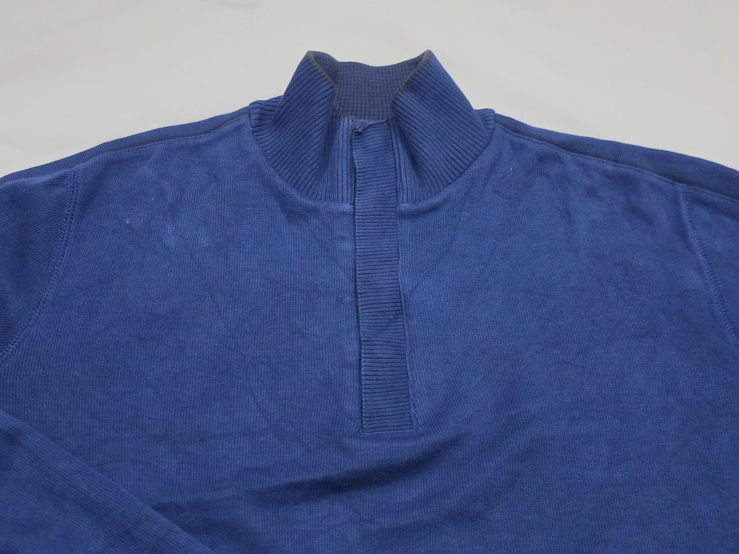 Sueter Hugo Boss Mediana M Azul Deslavado (Usado)