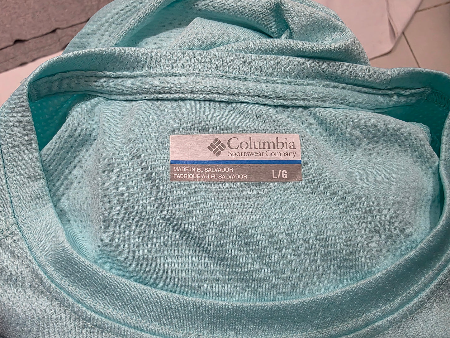 Playera Manga Larga Columbia Grande L Azul (Usado)