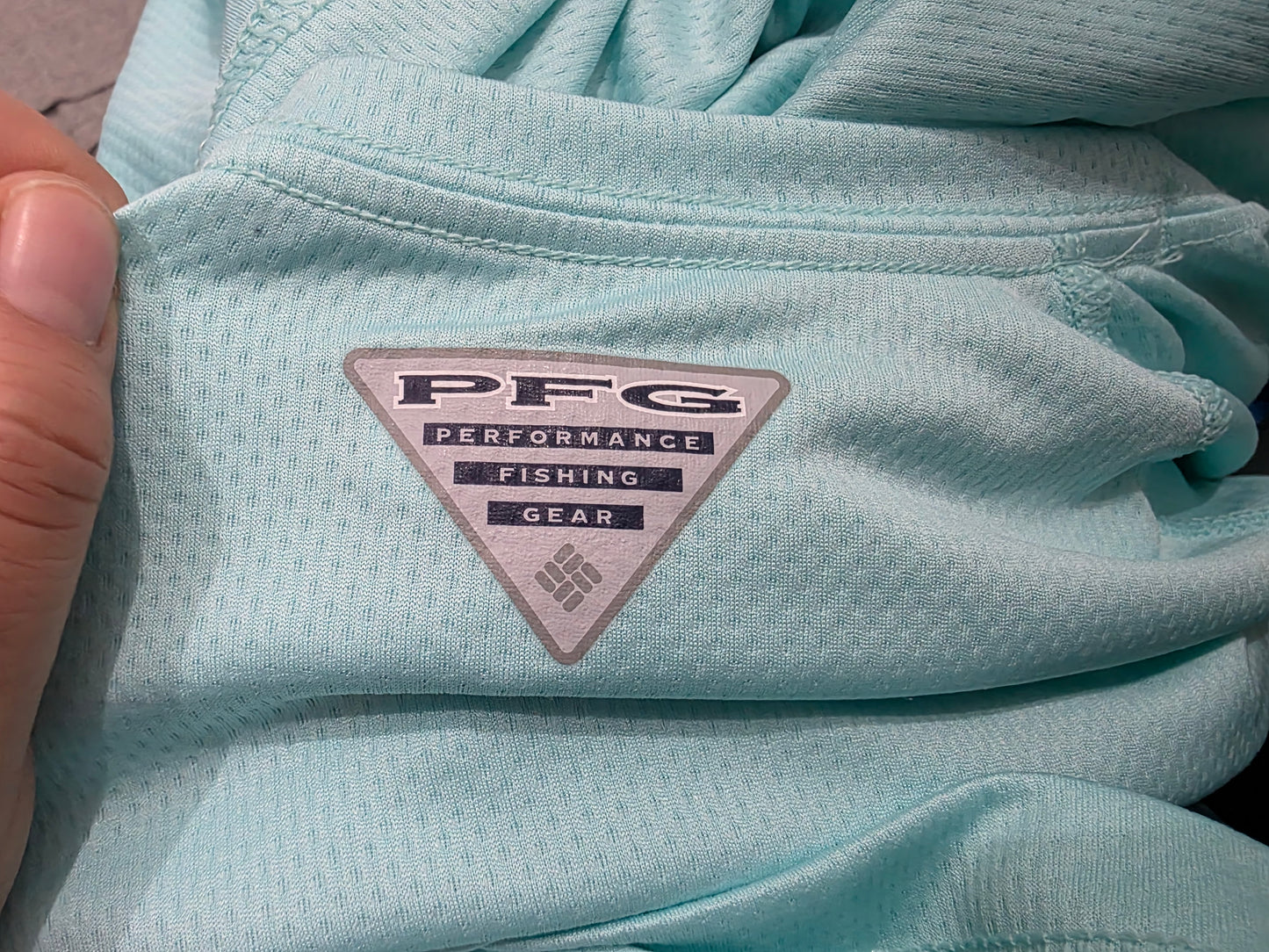 Playera Manga Larga Columbia Grande L Azul (Usado)