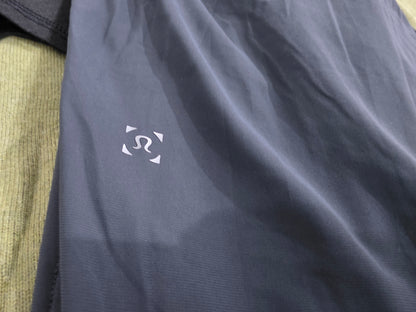 Pants Lululemon Grande L Gris Slimfit (Usado)