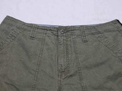 Bermuda Tommy Hilfiger Talla 34 Verde Deslavado (Usado)