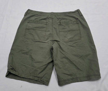 Bermuda Tommy Hilfiger Talla 34 Verde Deslavado (Usado)