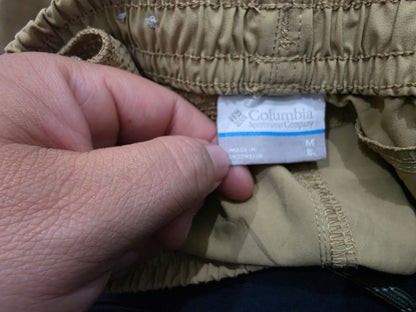 Short Columbia Mediana M Cafe Cordon (Usado)