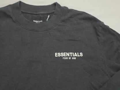 Playera Essentials Fear Of God Mediana M Negro Floreado (Usado)