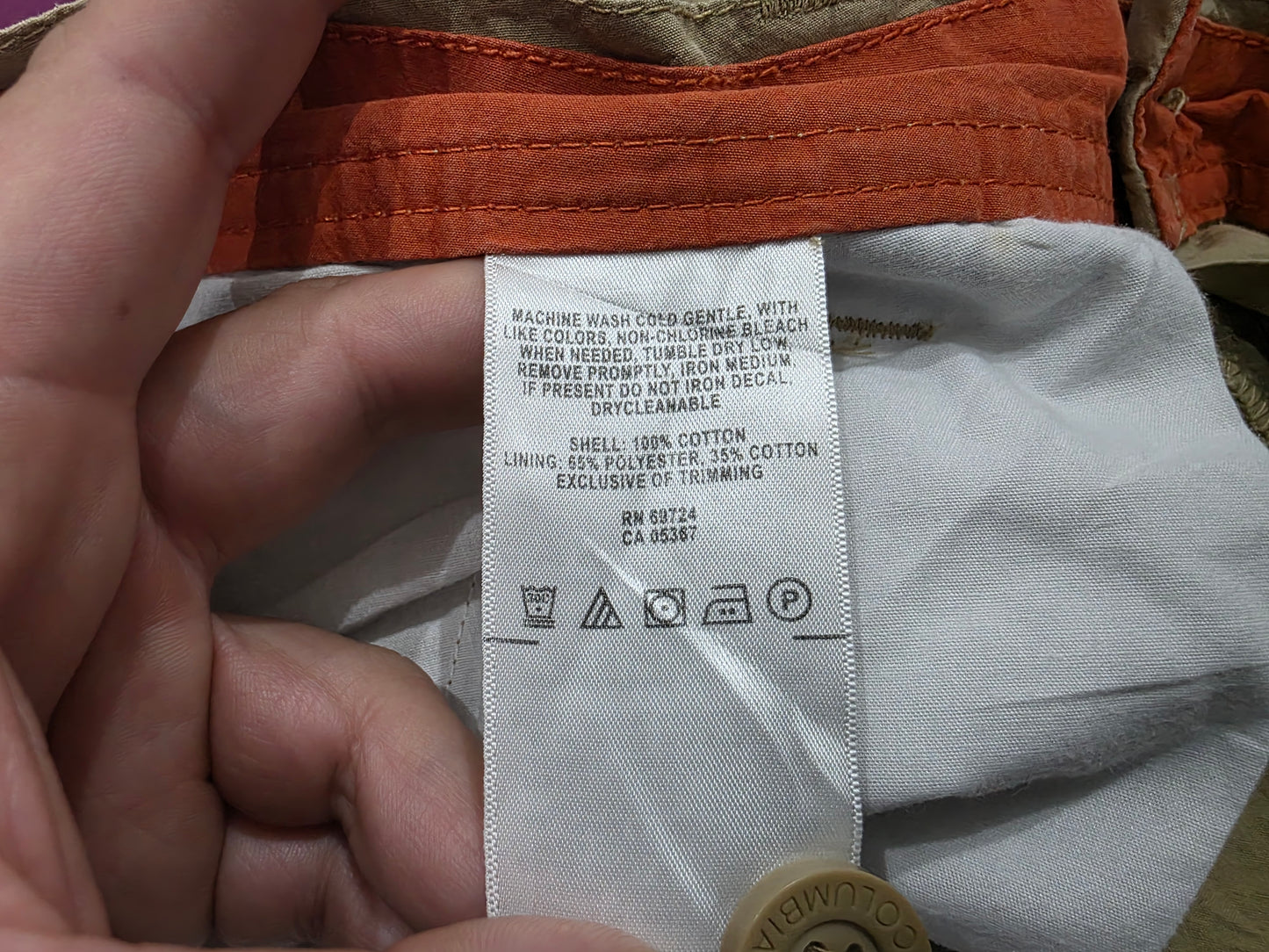 Bermuda Columbia Talla 32 Cafe (Usado)