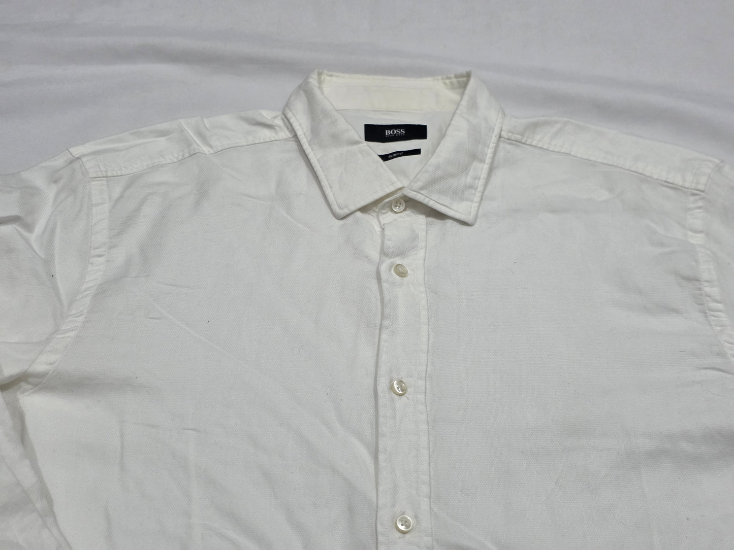 Camisa Boss Xgrande Xl 17 Slimfit Crema (Usado)