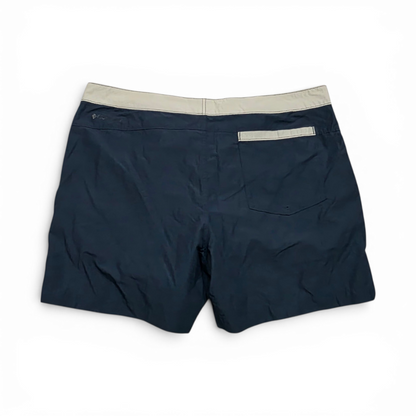 Bermuda Columbia Talla 40 Omni Shade Azul (Usado)