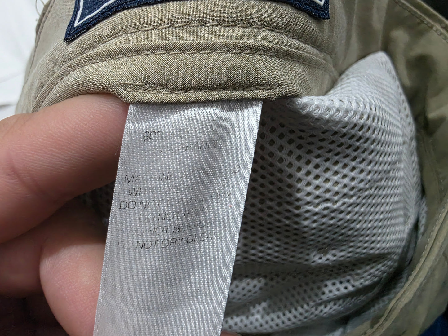 Bermuda Columbia Talla 40 Cafe Performance (Usado)