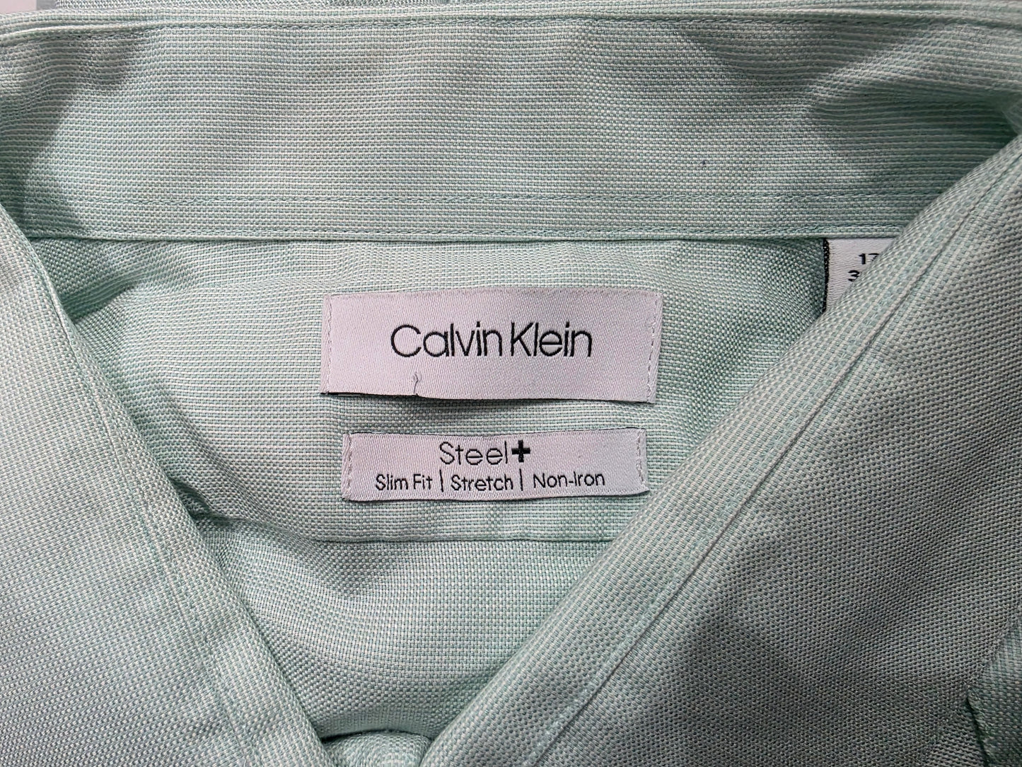 Camisa Calvin Klein Xgrande Xl 17 1/2 36-37 Slimfit Verde (Usado)