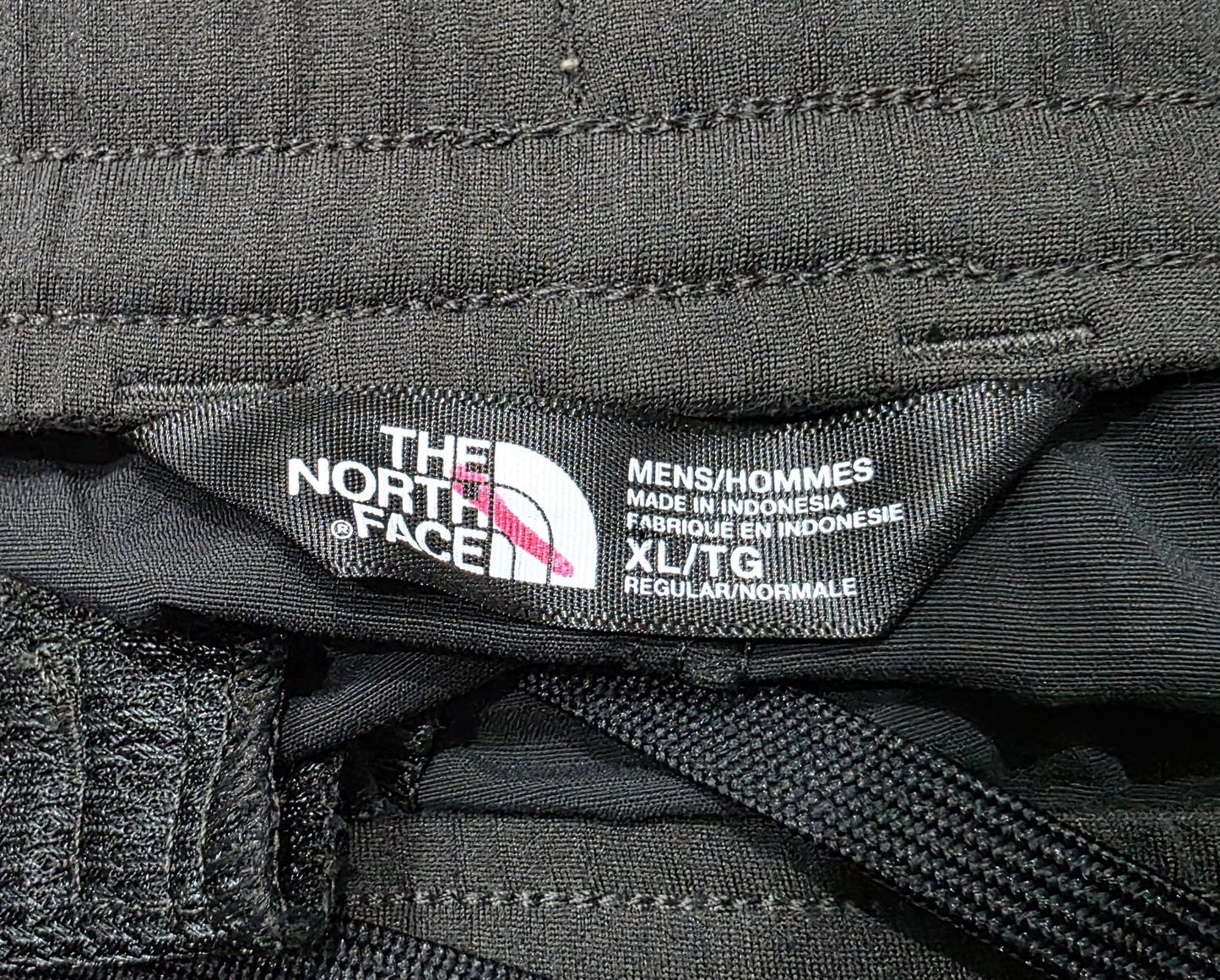 Bermuda The North Face Xgrande Xl Gris Oscuro (Usado)