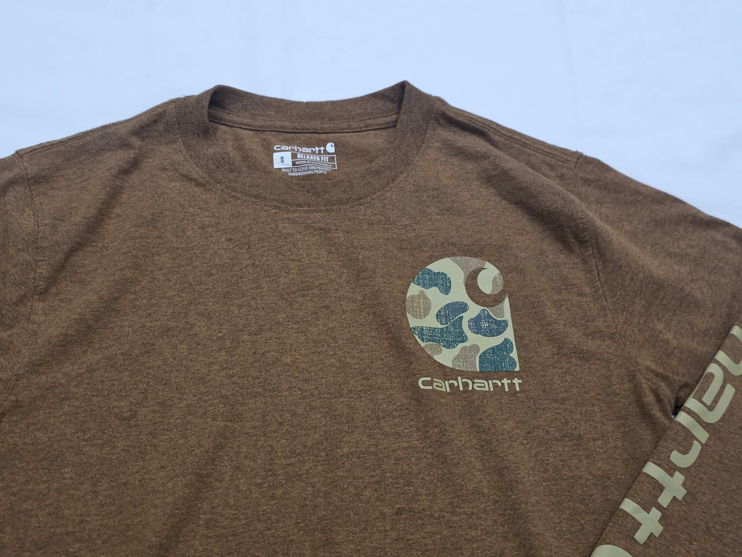 Playera Carhartt Chico S Relaxed Fit Cafe Manga Larga (Usado)