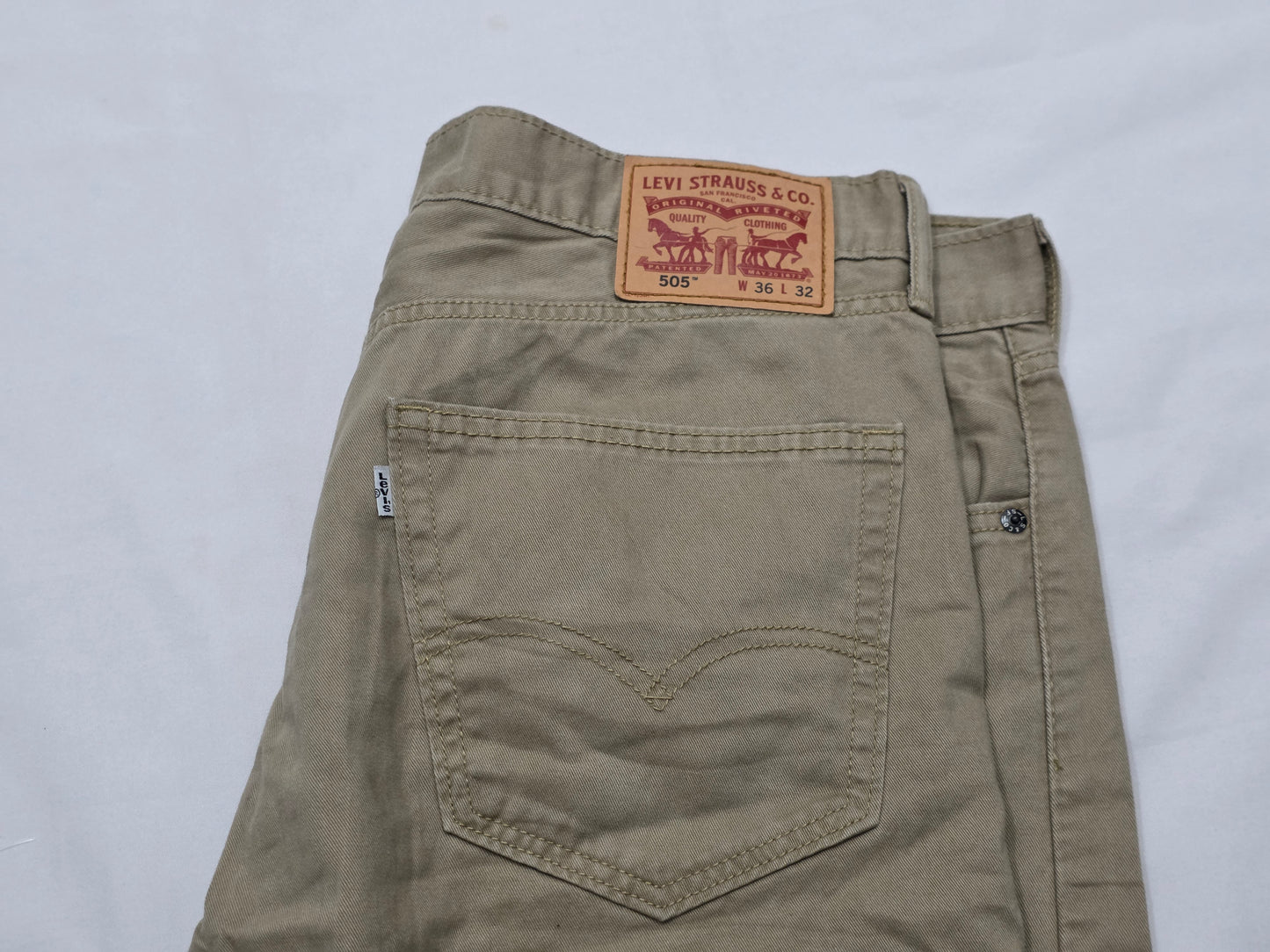 Pantalon Recto Levis 505 36x32 Cafe Claro