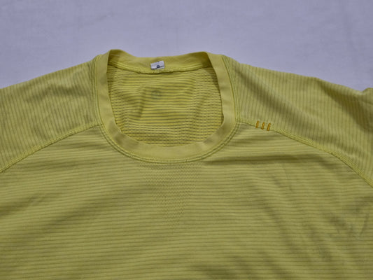 Playera Lululemon Xgrande Xl Amarillo